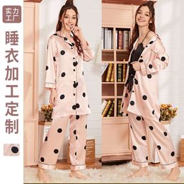 DOT -gedrukte pyjama's voor vrouwen in de zomer, dun ijs en sneeuw zijde driedelig set, losse zijden huiskledingset, kan extern worden gedragen