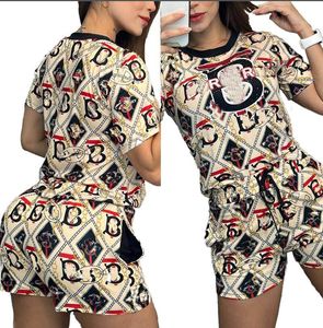 Double B Designer Women's Tracksuits 2024 Nouvelle imprimerie de mode en plein air Coton Femmes à manches courtes Shorts de jogger en deux pièces