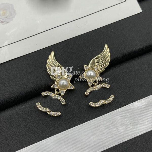 Double lettre Diamond Oree Bringle Charm Pearl Jewelry Stud Designer Gold Wing Oreing Boucle Girl's Boucles d'oreilles Gift With Box