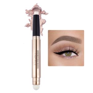 Dubbele oogschaduwstick met smudgerspons Creamy Eyes Shadow Pencil en Blending Brush Shimmer Groen Blauw Paars Make-up