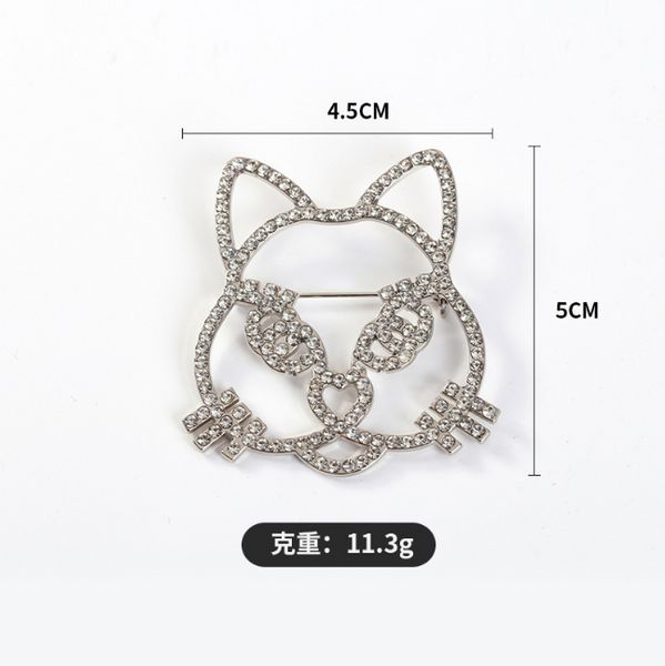 Double lettre Broche C Nom Marque Designer de luxe chat incrusté de diamants Visage Broche Broche Hommes et femmes Pins Mode style costume broche Bijoux Accessoires