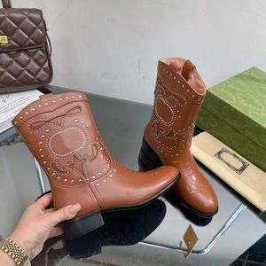 Double studs Boot Designer Women Knight Boots Luxury lederen platform Hoogwaardige mode Cowboy Boots Maat 35-42