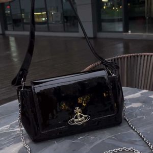 Dowager empr xis sac pour femmes stick d'épaule simple haut de gamme chain de vent doux et cool étouard oblique saturne laquer en cuir sous les bras