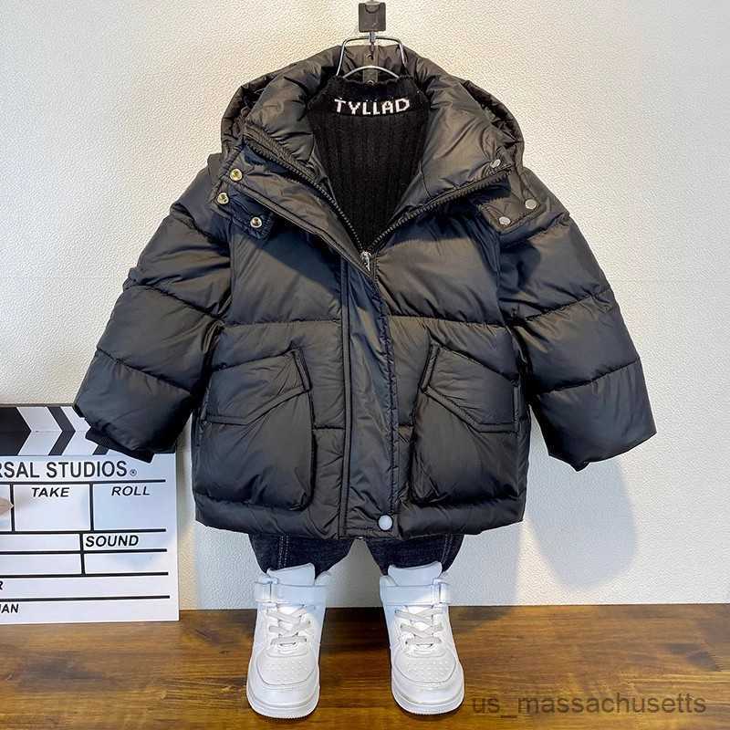 ダウンコート2-12yファッションボーイズコート冬の子供ジャケットブラックグリーン濃厚なウォームダウン服キッズジッパーフード付きアウターウェアR230905
