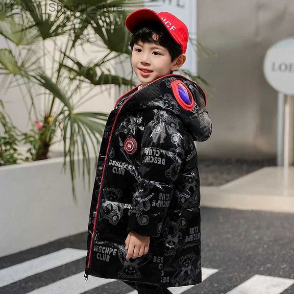 Abrigo de plumón 2023 Chico de invierno coreano Chaqueta de plumón Oso de dibujos animados Ultraman Impermeable Niño pequeño Abrigo exterior Abrigo 2-8 años Niños Parka Ropa de nieve Q231205