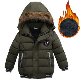 Manteau en duvet Automne Hiver Bébé Garçons Veste Pour Enfants Enfants À Capuche Chaud Survêtement Garçon Vêtements 2 3 4 5 Ans 221130