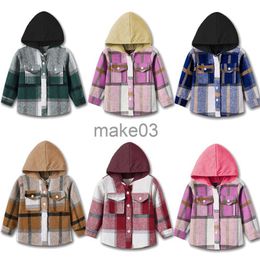 Manteau de duvet garçons filles vêtements enfants coréens t-shirts bébé bouton à capuche veste enfants plaid coton hauts printemps automne chemises de poche J230823