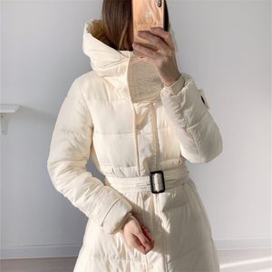 Vers le bas manteau coton manteau femmes hiver style coréen mince long sur le genou manteau à capuche épais rembourré veste 211120