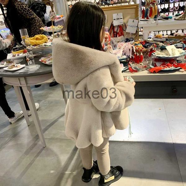 Manteau en duvet Mode bébé hiver chaud manteaux de fourrure pour les filles à manches longues à capuche veste chaude pour la fête de Noël enfants fourrure vêtements d'extérieur J231115