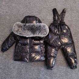 Manteau en duvet russe hiver enfants doudoune ensemble grand col de fourrure véritable enfants costume de ski garçons filles veste chaude argent ws876 221007