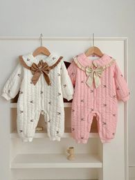 Down Jas Winter geboren Baby Baby Meisjes KATOEN Boog Dikke Flounce Romper Kids Konijn Onepiece Mode babykleding 231010