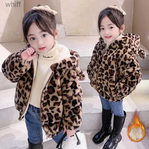 Abrigo de plumón para niñas de invierno, chaquetas gruesas y cálidas con capucha de piel con estampado de leopardo para niños, Parkas lindas para niñas, abrigos al aire libre, abrigo con cremallera para niñas de 2 a 10 años L231125