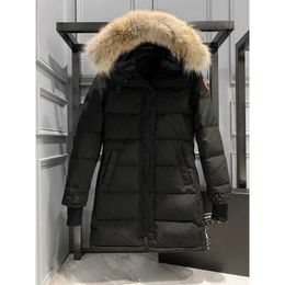 Chaqueta de plumón Parkas Doudoune Diseñador con capucha Ganso Versión de longitud media Chaqueta acolchada Invierno Abrigos gruesos y cálidos para mujer A prueba de viento Streetwear C1