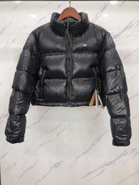 Donsjack Puffer Jassen Vrouwen Winterjas Mode Korte Warme Top Lange mouw Hoge hals Dames Ganzendons Pluizig Knappe Windjack Designer Dameskleding