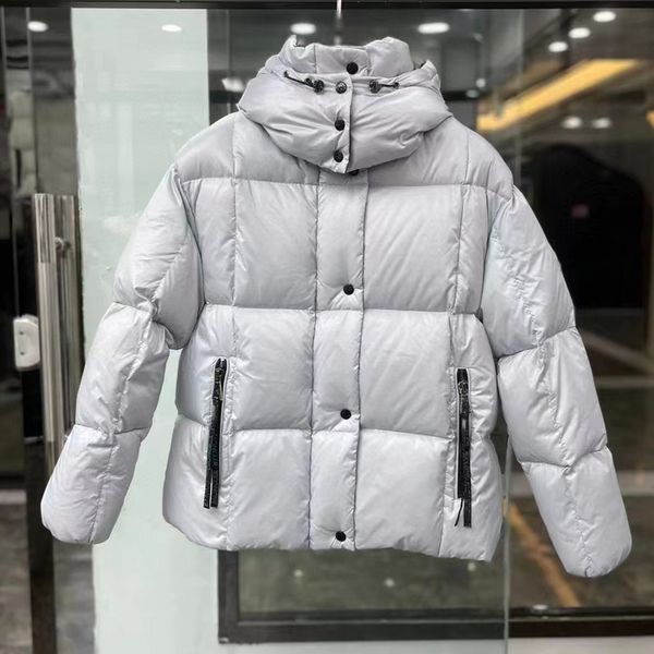 Chaqueta de plumón Mujer Capucha Diseñador Parana Puffer Invierno Abrigos de invierno cortos Parkas de manga larga