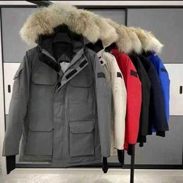 Down Parkas Canada Mens Designer Veste Puffer Manteau Parka À Capuche Motif Epauleur Broderie Mode 08 Expedition Vestes Goose Couple Extra Épais