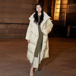 Plumón de invierno de estilo largo, edredón grande, nuevos de abrigo, chaqueta de plumón de estilo chino, alta gama y alta calidad para mujer A1209