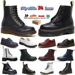 Dr Martinss bottes pour hommes femmes chaussons hommes femmes baskets de luxe triple noir blanc classique cheville bottines courtes hiver neige extérieur chaussures chaudes