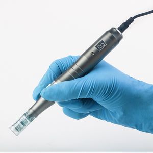Dr. Pen Ultima M8 Dermapen Micro Needle Pens Microneedling Electric Wired Auto Kit de herramientas para el cuidado de la piel para el cuerpo de la cara Cartuchos de 30 piezas