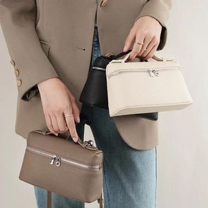 Cordon 2024 Arrivée Mini sac à main pour femmes à la mode authentique sac à lunch en cuir sac de haute qualité Sacs de cosmétique à bandoulière