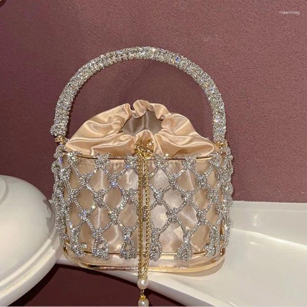 Bolsos de mano con cordón de punto con diamantes de imitación y cuerda para mujer, Boutique, hechos a mano, tejidos, cristales brillantes, huecos, jaula de Metal, bolsos para fiesta de boda