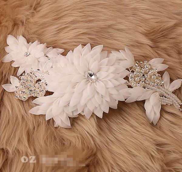 Dream Bellis Perennis bandeau de mariée en cristal accessoires de cheveux de mariée ivoire peut être porté comme ceinture en organza fait à la main fleur Headban2426899