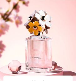 Dream Parfums For Women Bottle Glass Fashion Sexy Lady Keulen Langdurige bloemenfruitgeur Body Spray