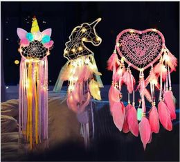 Dreamcatcher Dream LED Light Girl Heart Fashion Feather Rream Catcher Pendant Mur suspendu décoration de lacet tissée WMQ1035441824