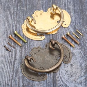 Dreld 82*55 mm Manitas de muebles de bronce antiguos con tornillos Cajón de cobre vintage Cajero Gabinete Puerta de latón de la cocina Tirar de la cocina