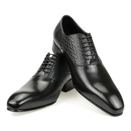 Jurk 173 Echte herenkwaliteit High Elegant Formal Office Oxfords Wedding Shoe Lace Up Business Leather Shoes Handmade Black 231208 607 S