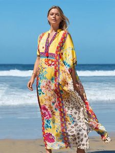 Robe 2022 Vintage imprimé Kaftan rétro Vneck Bohemain Maxi Robe plus taille de plage Wear Kaftan Loose Batts Sleeve Dress N1386