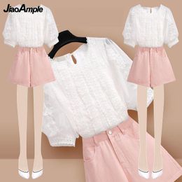 Robe 2022 Zomer Vrouwen Chemises en dentelle gracieuses Haute taille Shorts Koreanse Elegante Witte Blouse Tweedelige Set Dames Mode Roze tenues