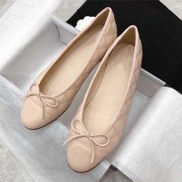 Robe Fashion-Luxury Designer Shoe Color Matching Ballet Boot Fashion Trend Show Splicing Mix With Bow Embellishment Leather Casual Shoes