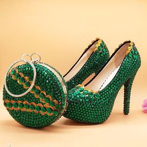 Robe verte 117 chaussures Baoyafang cristal femmes mariage et sacs talons hauts plate-forme avec sac à main 99004