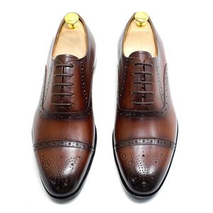 Dress Leather Oxford 19 Echte mannen Handgemaakte veter Bogue Cap Toe bruiloft Formele schoenen Mannelijk zakelijk kantoorschoenen 231208 898