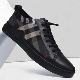 Habiller les hommes vulcanisés bas top respirant toile baskets en cuir masculines chaussures décontractées masculines 231018