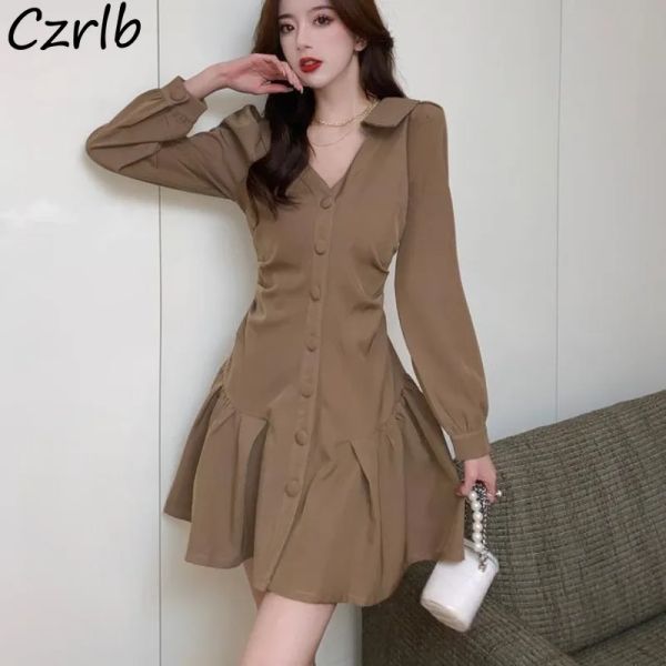 Vestido de oficina para Mujer, Mini vestidos para Mujer, nuevo otoño, manga larga, estilo coreano, pliegues de moda, temperamento dulce, Faldas elegantes con cuello en V para Mujer