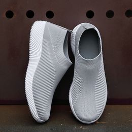 Zapato de vestir Zapatillas de deporte vulcanizadas de alta calidad Mocasines planos sin cordones Talla grande 42 Plano para caminar 230325