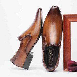 Dress Shoes 2022 Nieuwe Britse casual eenstaps zakelijke jurk Leather Shoes Heren heren set voet gelukkig ademende mode 220811