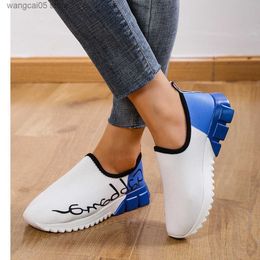 Dress Shoes 2022 Women Fashion Vulcanised Sneakers Platform Solid Color Flats Ladies schoenen Casual Breathable Wigges Ladies Walking Sneakers T230818
