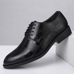 Dress Shoes 2023 Autumn and Spring Mens Leather Casual Business Suits All-match mannen