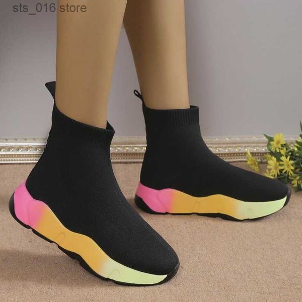 Chaussures habillées 2023 Marque Unisexe Chaussettes Chaussures Respirant Haut-haut Femmes Chaussures Appartements Mode Baskets Tissu Extensible Dames Chaussures T230826