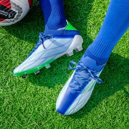 Chaussures habillées 2023 Haute Qualité Ultralight Hommes Football Non Slip Turf Crampons pour Enfant TF FG Formation Football Bottes Chuteira Campo 230714