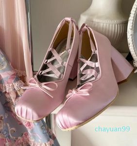 Zapatos de vestir 2023 lolita clásico rosa seda ballet encaje hasta joven mujer bowtie tacón grueso elegante san valentín