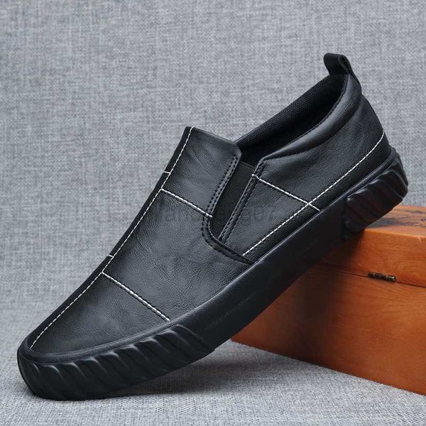 Chaussures habillées 2023 Hommes Chaussures Printemps Automne Nouveau Chaud Simple Mode En Cuir Chaussures Décontractées Mocassins Cool En Cuir Plat Chaussures De Skate