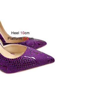 Chaussures de robe 2023 Nouveau serpent violet à motifs talons hauts 12cm mode bout pointu pompes de fête femmes mince talon bouche peu profonde uniquendkk h240321