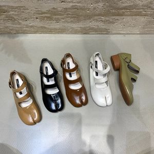 Jurk Schoenen 2023 NIEUWE Lente PU Tabi Ninja Mocassins Ronde Split Teen Ondiepe Vrouwen Enkele Slip op Vrouwelijke Casual Zachte Loafers 02 231013