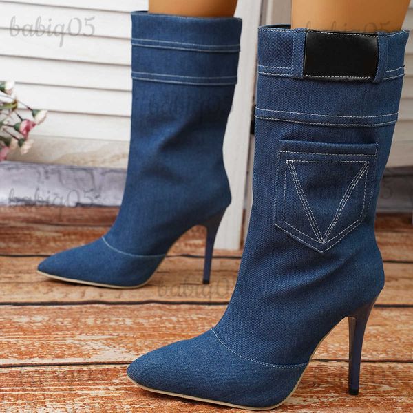 Robe chaussures 2023 nouvelles femmes talon haut talon mince bottes de mode fille épicée pointue bottes à manches mi-hautes talons en denim solide T231115