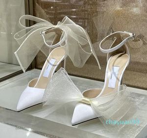 Chaussures habillées 2023 Pumps à talons à nœuds à nœuds d'été