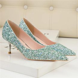 Zapatos de vestir 2023 mujeres 6 cm tacones altos bombas brillo noche brillante bajo dama boda nupcial verde lentejuelas bling fiesta oficina